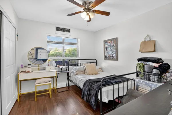 $4,200 | 691 Willow Grove Terrace, Davie, FL 33325