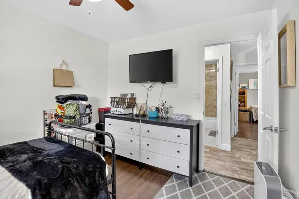 $4,200 | 691 Willow Grove Terrace, Davie, FL 33325