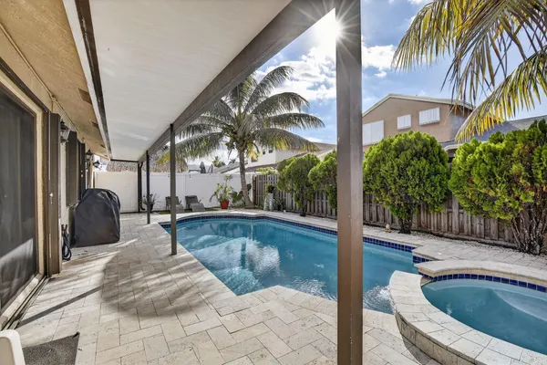 $4,200 | 691 Willow Grove Terrace, Davie, FL 33325