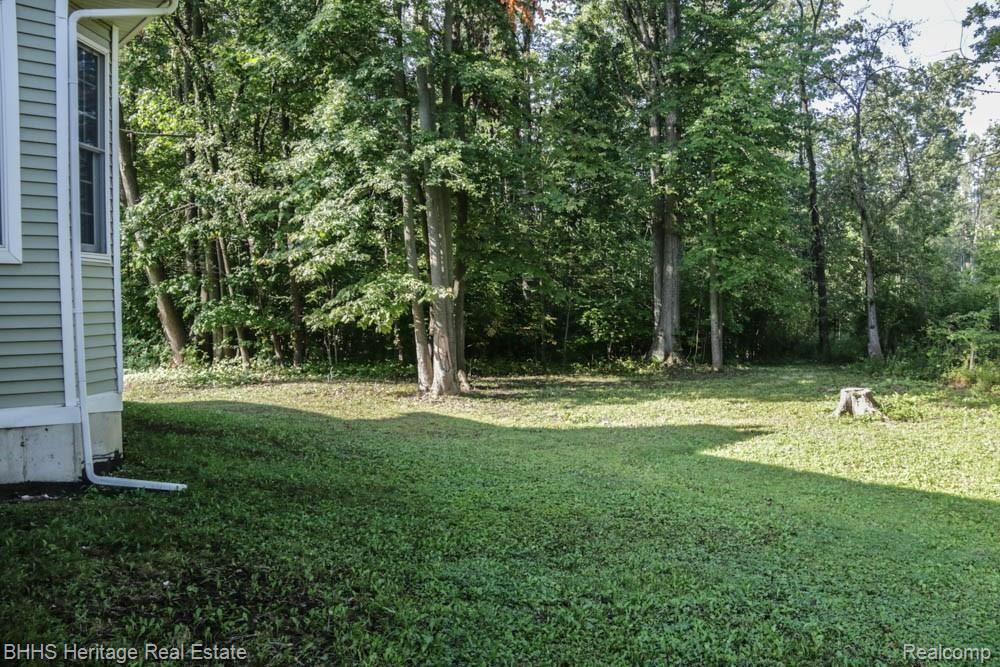 1774 North Gregory Road Fowlerville, MI 48836 - Photo 37 of 42 IMG_2233.jpg