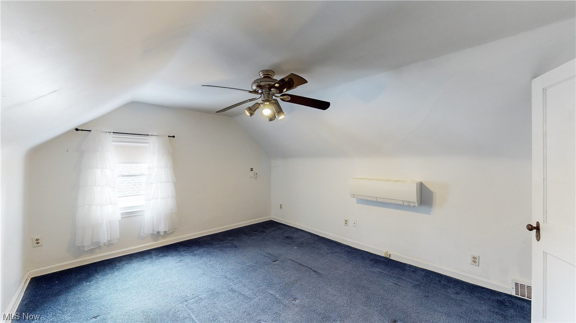 3918 Tyndall Road Cleveland, OH 44118 - Photo 23 of 33 Gallery Image 23