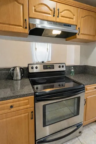 $2,850 | 235 Antilla Avenue, Unit 12, Coral Gables, FL 33134