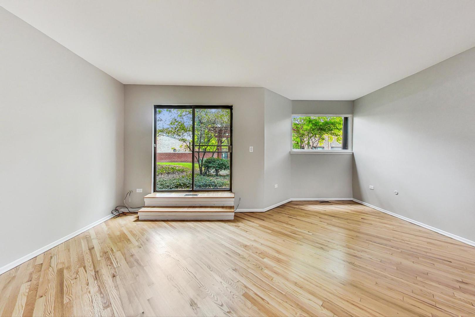 809 South Racine Avenue Chicago, IL 60607 - Photo 3 of 32 Gallery Image 3