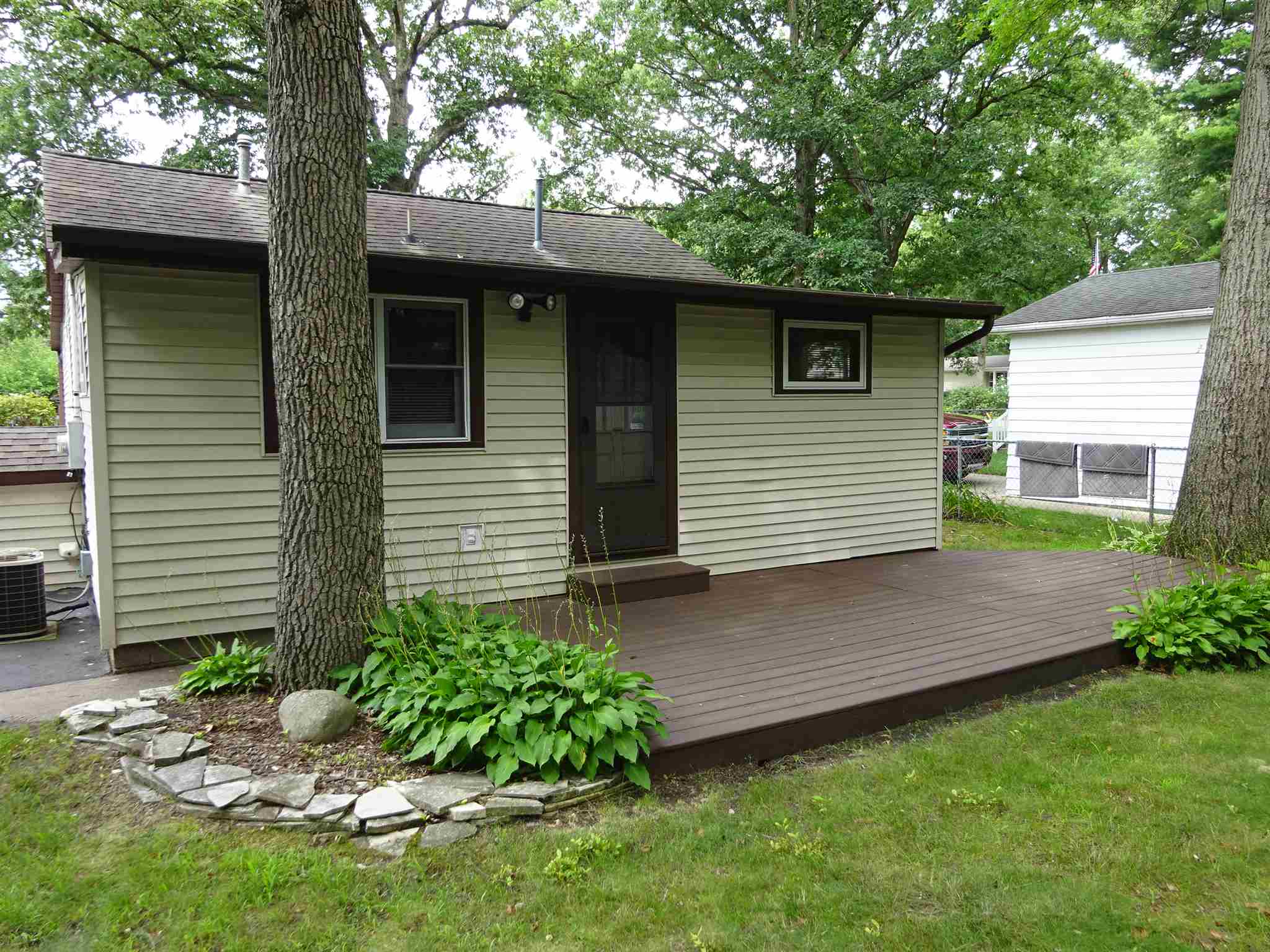 3836 South Hillcrest Road Knox, IN 46534 - Photo 12 of 15 Gallery Image 12