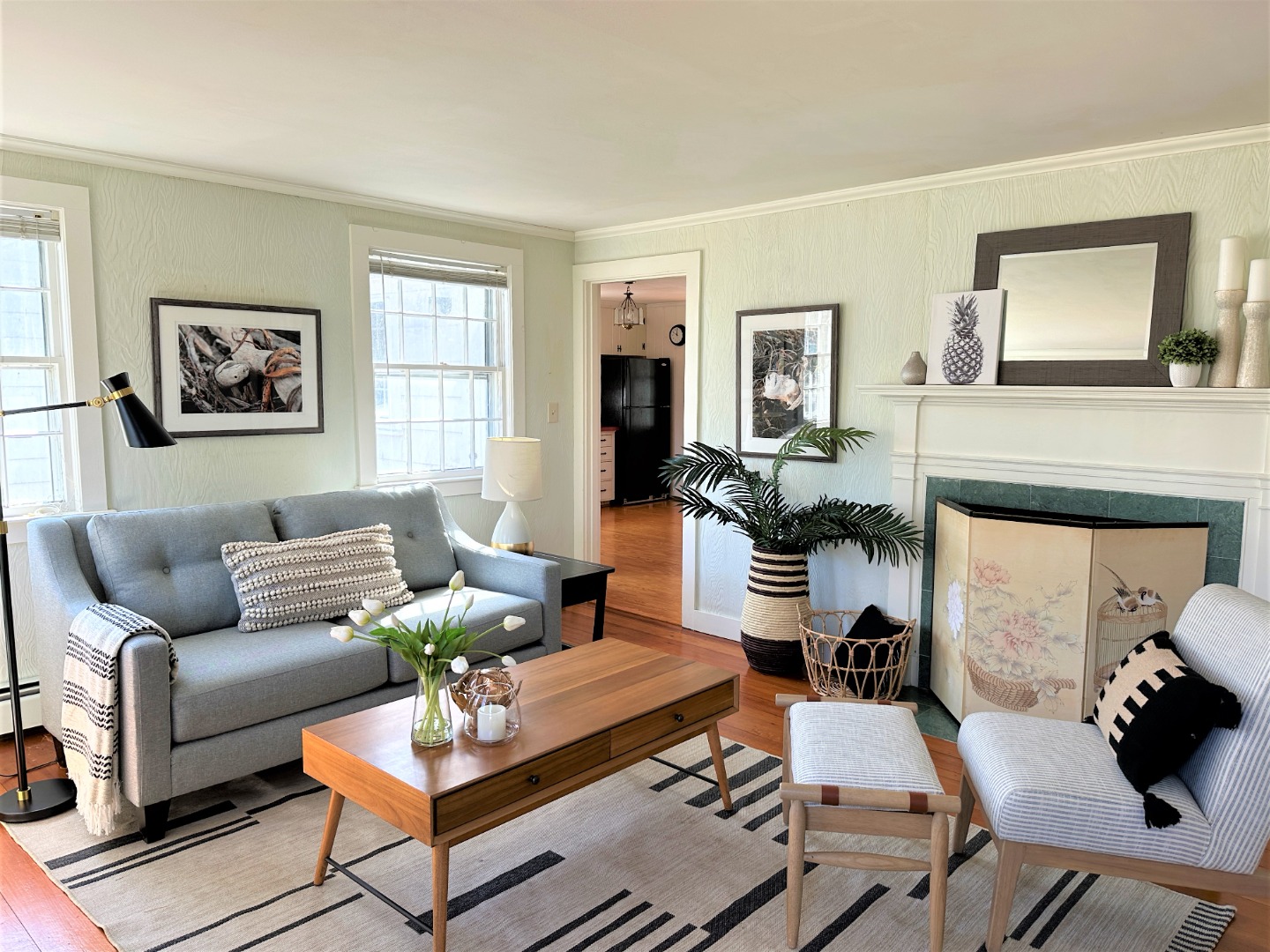 45 Pine Tree Lane Vineyard Haven, MA 02568 - Photo 8 of 25 a living room with furniture a rug and a window