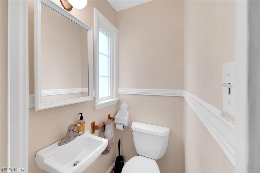 1132 Yellowstone Road Cleveland Heights, OH 44121 - Photo 8 of 15 Gallery Image 8