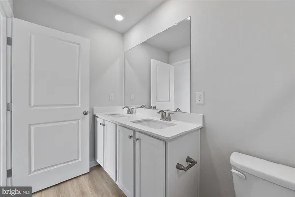 $2,725 | 15 Alexander Way, Westampton, NJ 08060