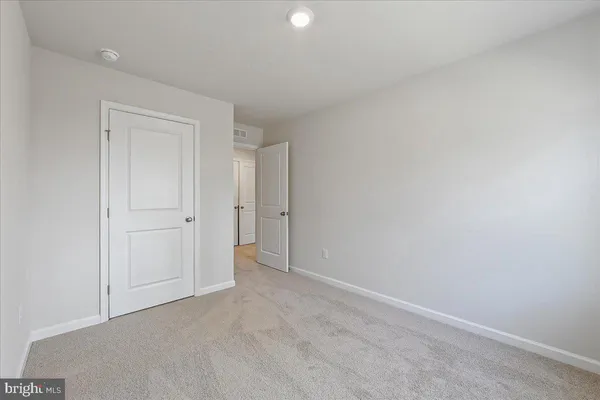 $2,725 | 15 Alexander Way, Westampton, NJ 08060