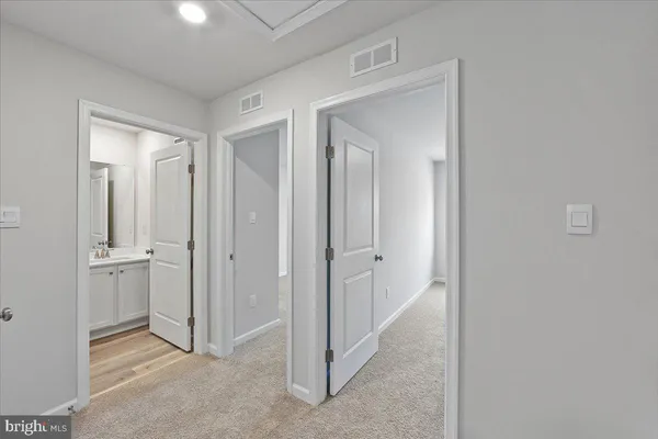 $2,725 | 15 Alexander Way, Westampton, NJ 08060