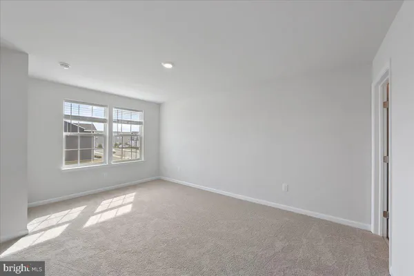$2,725 | 15 Alexander Way, Westampton, NJ 08060