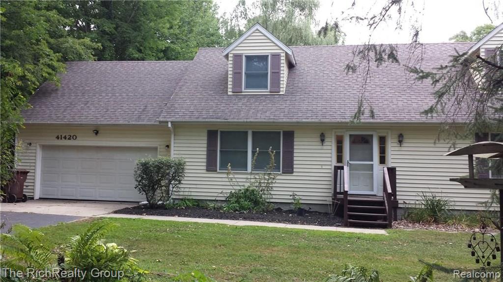 41420 Harris Road Belleville, MI 48111 - Photo 2 of 42