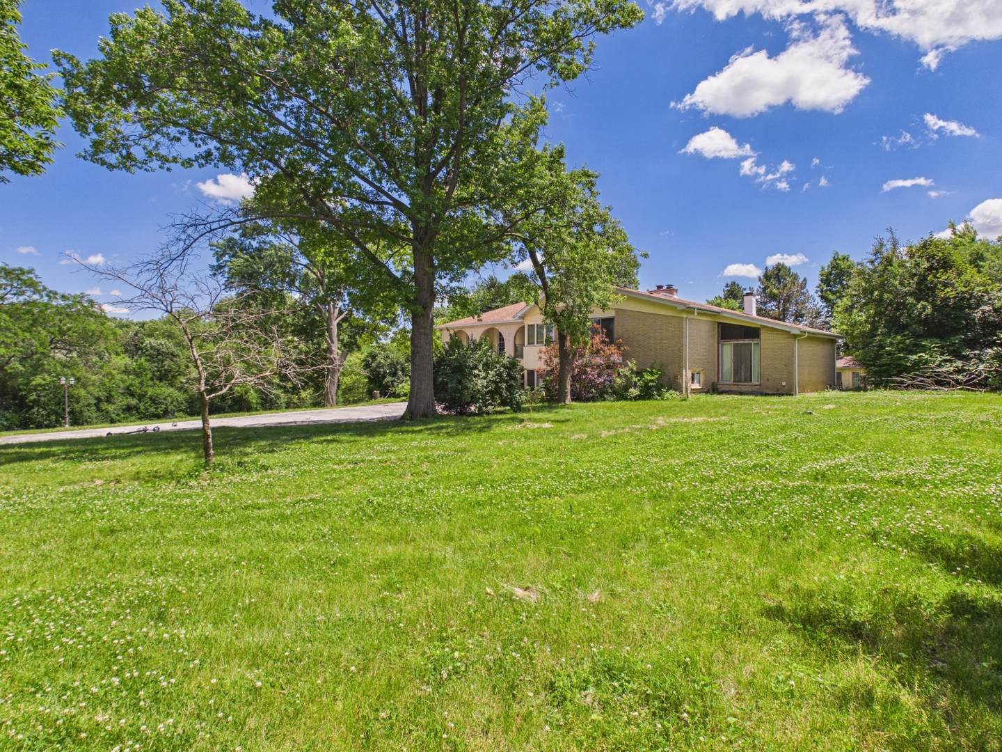 94 Old Creek Road Palos Park, IL 60464 - Photo 3 of 24