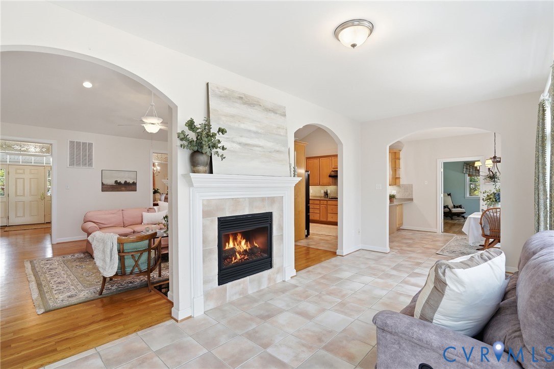 14430 Overlook Ridge Lane Beaverdam, VA 23015 - Photo 22 of 71 a living room with furniture and a fireplace