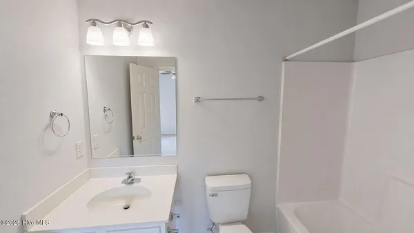 $1,225 | 331 Bracken Place, Jacksonville, NC 28540