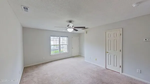 $1,225 | 331 Bracken Place, Jacksonville, NC 28540