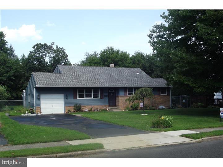 723 Cypress Road Warminster, PA 18974 - Photo 2 of 20 Gallery Image 2