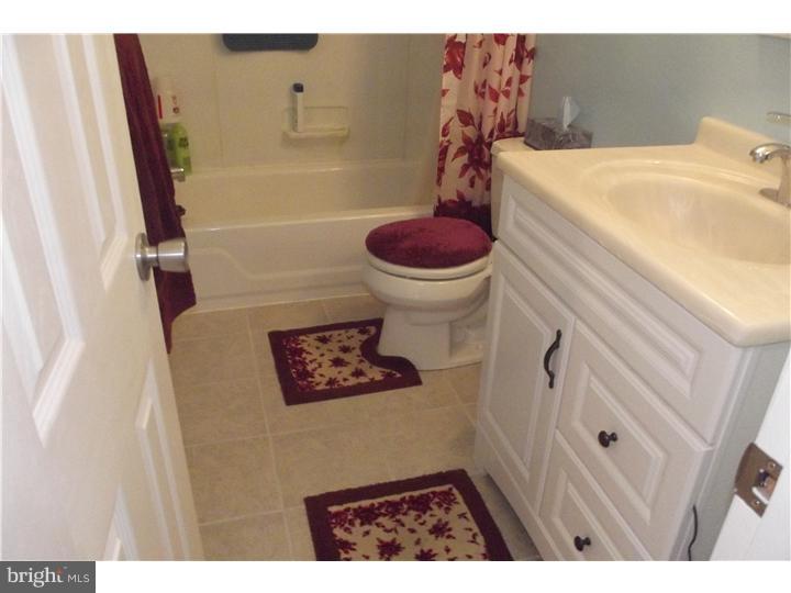 723 Cypress Road Warminster, PA 18974 - Photo 12 of 20 Gallery Image 12