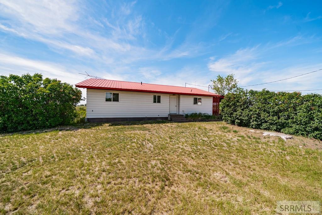 755 South River Road St. Anthony, ID 83445 - Photo 17 of 70