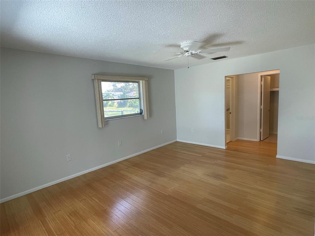 434 Marlin Road Venice, FL 34293 - Photo 12 of 19 Gallery Image 12