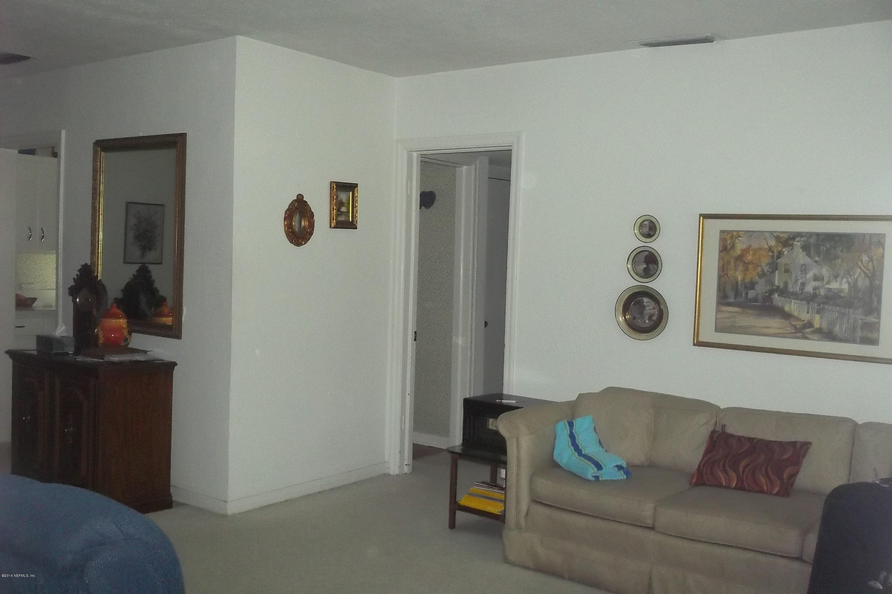 659 Glynlea Road Jacksonville, FL 32216 - Photo 3 of 11 154_1274