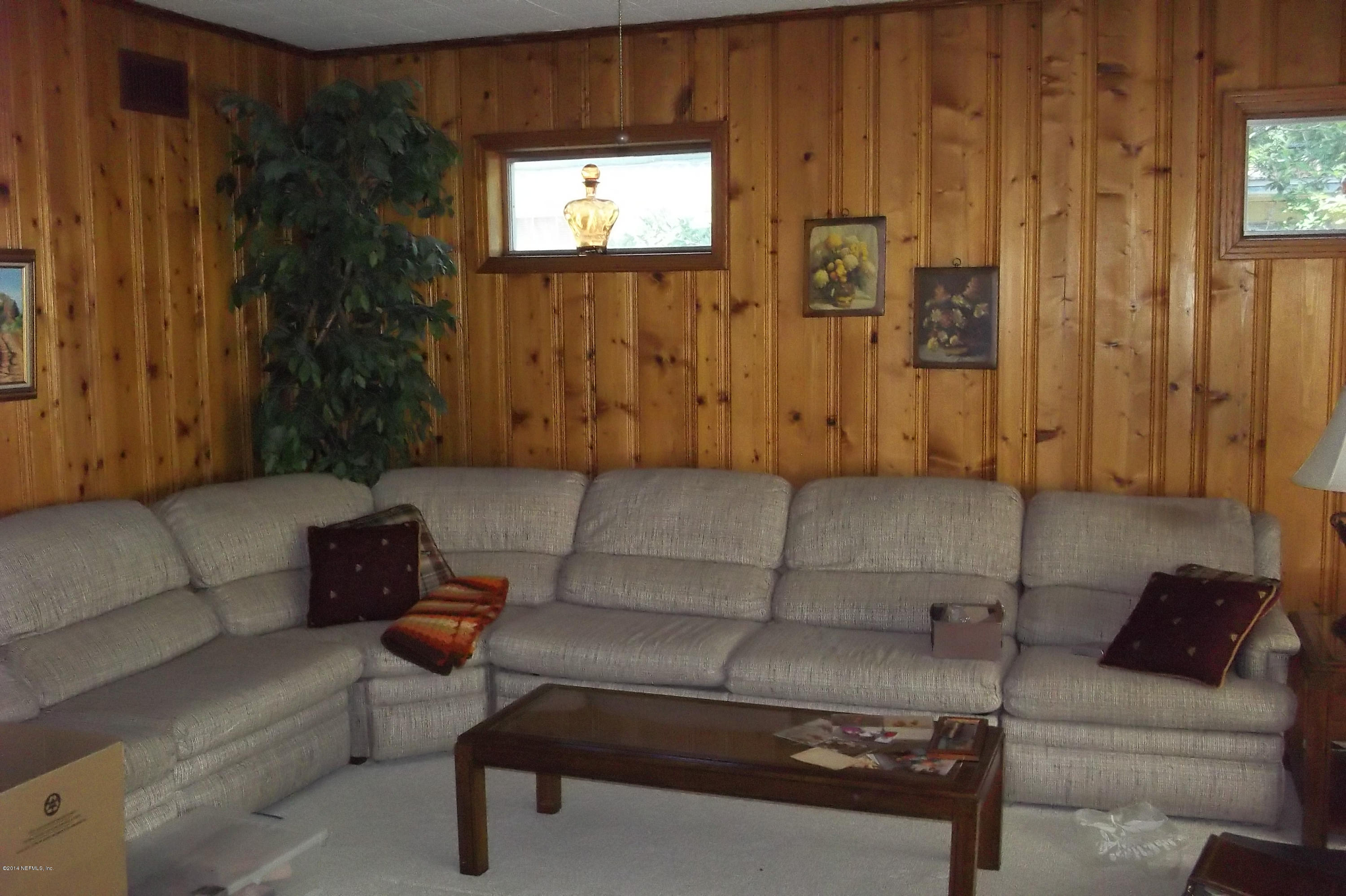659 Glynlea Road Jacksonville, FL 32216 - Photo 4 of 11 154_1276