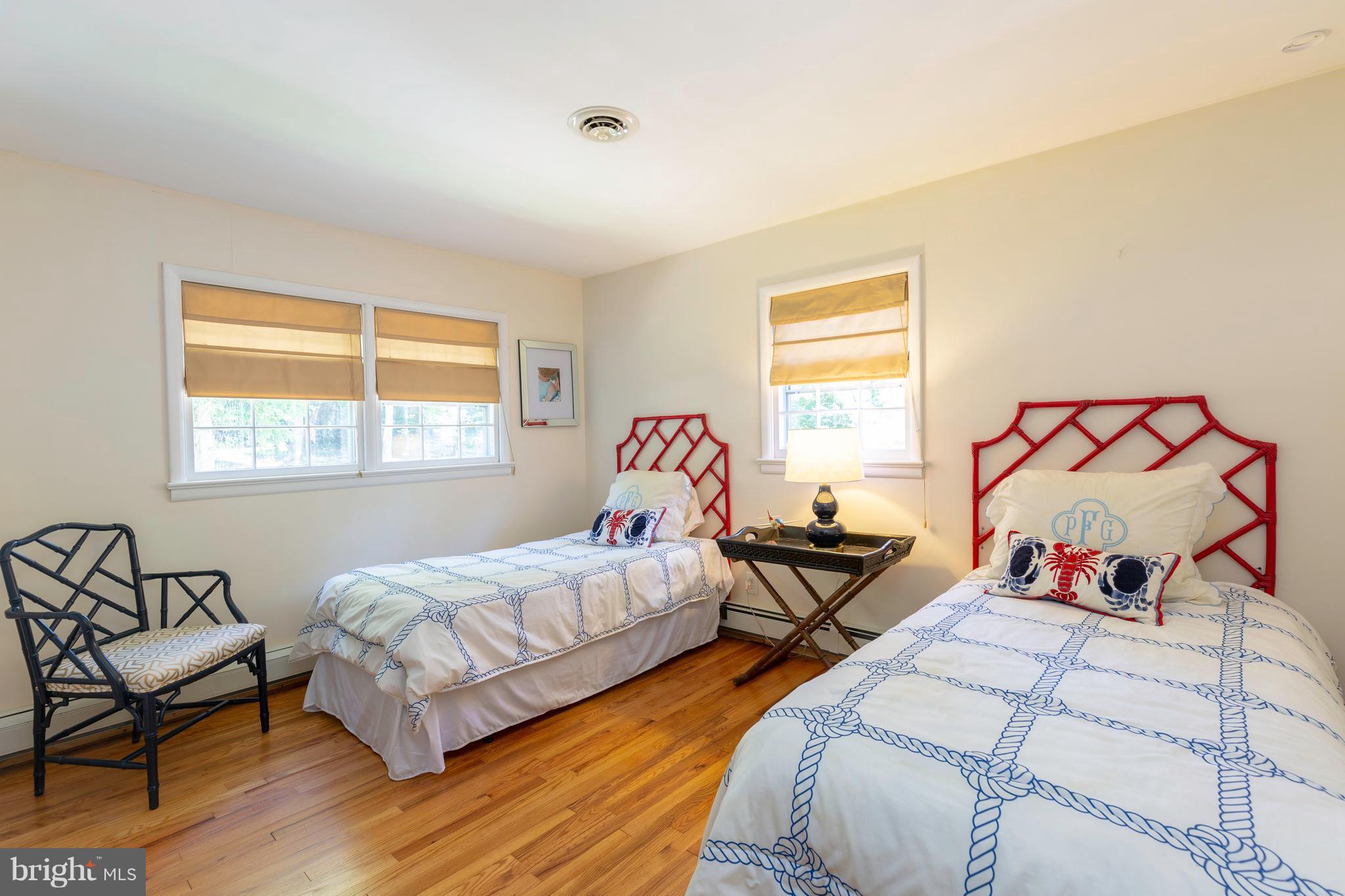 2614 Ogleton Road Annapolis, MD 21403 - Photo 11 of 30 Upper Level Bedroom