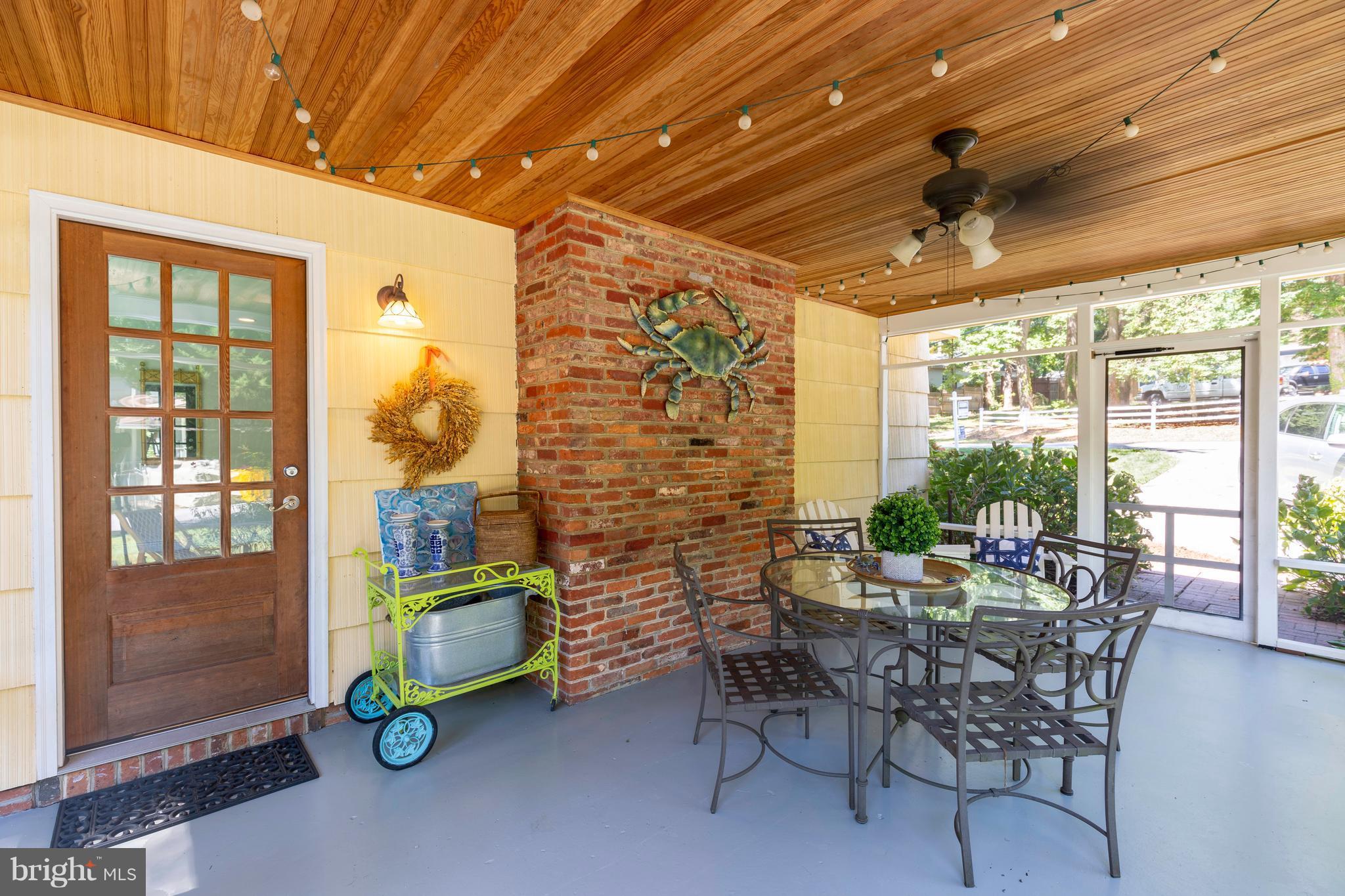 2614 Ogleton Road Annapolis, MD 21403 - Photo 25 of 30 Screened porch