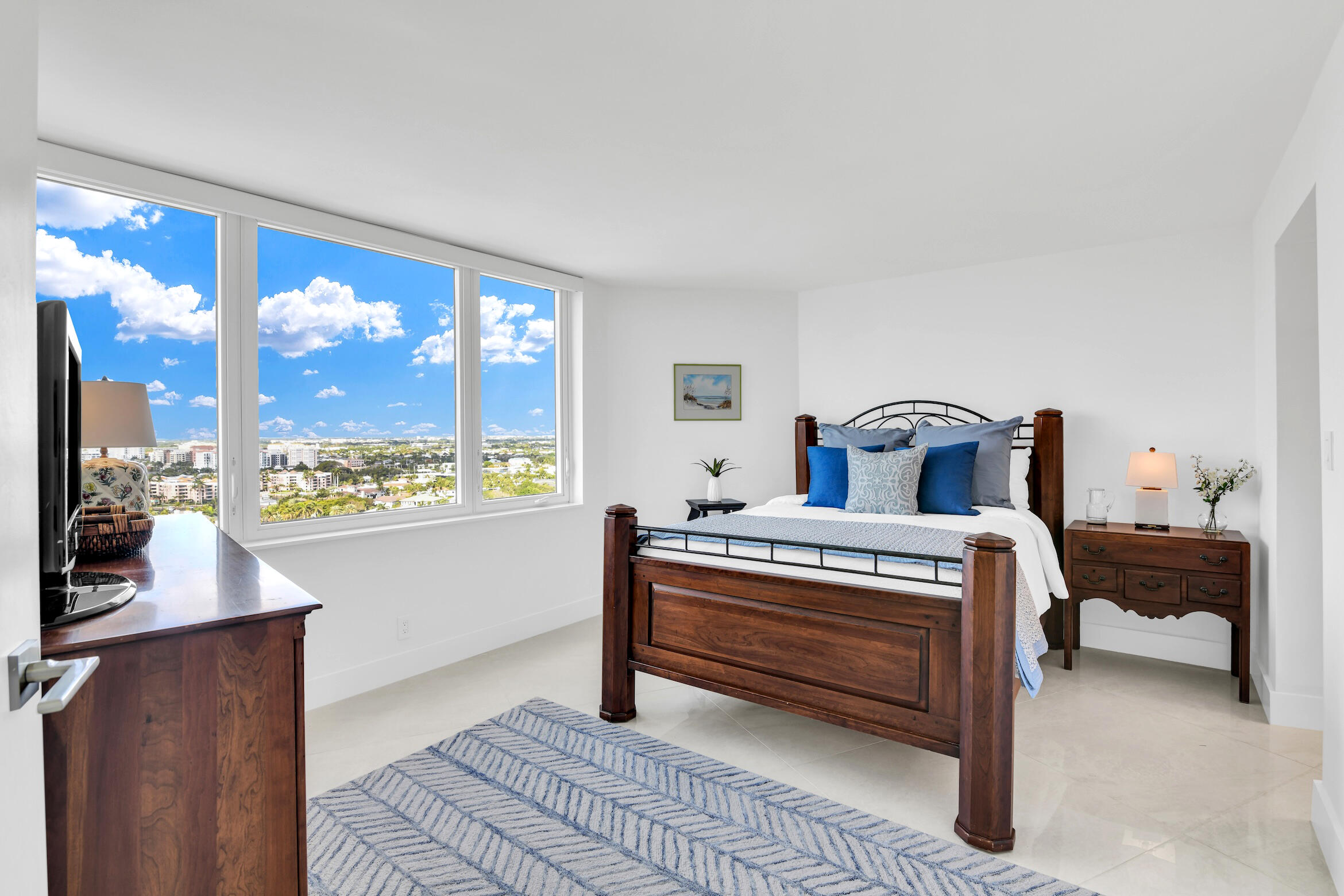 500 South Ocean Boulevard, Unit 2008 Boca Raton, FL 33432 - Photo 26 of 54 Third bedroom