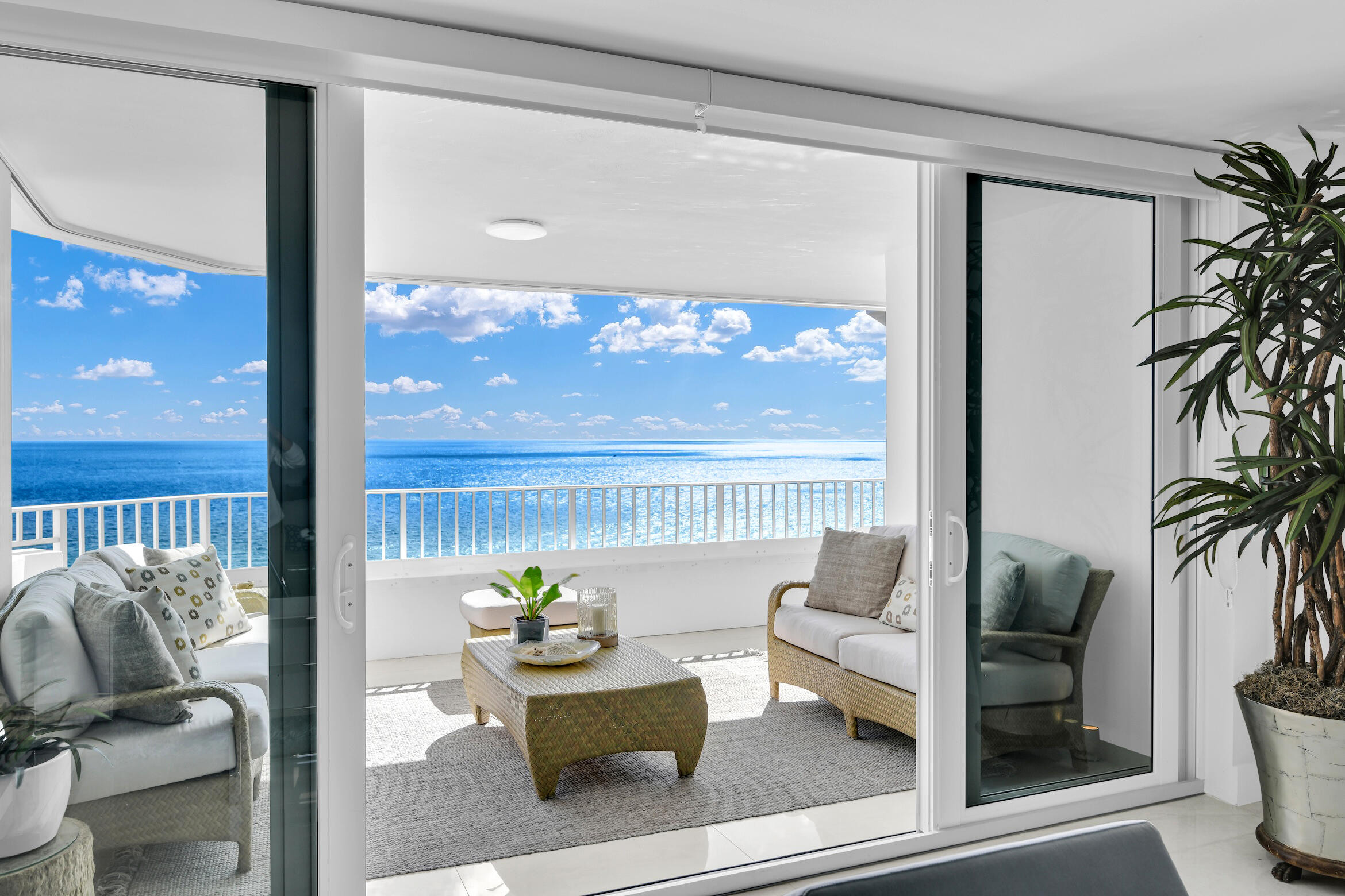 500 South Ocean Boulevard, Unit 2008 Boca Raton, FL 33432 - Photo 5 of 54 Balcony