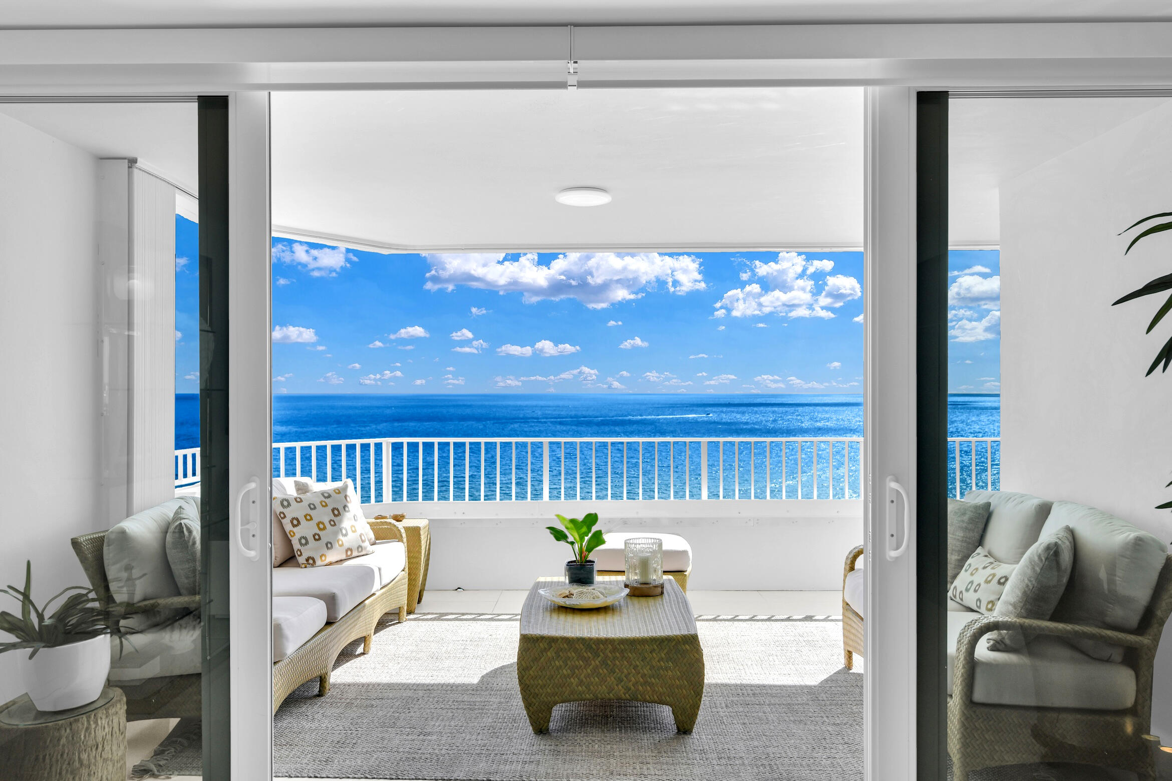 500 South Ocean Boulevard, Unit 2008 Boca Raton, FL 33432 - Photo 7 of 54 Balcony