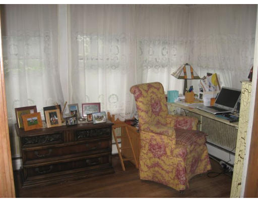 189 Manthorne Road Boston, MA 02132 - Photo 7 of 16 Gallery Image 7
