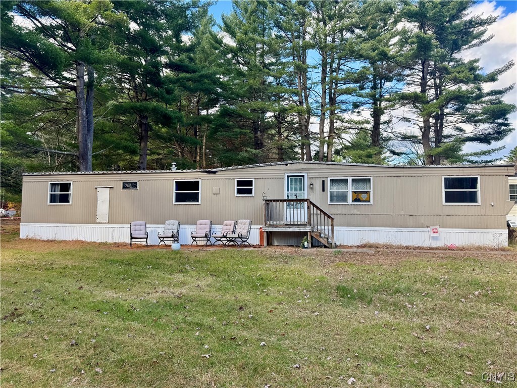 4 Ivy Lane Rome, NY 13308 - Photo 2 of 16