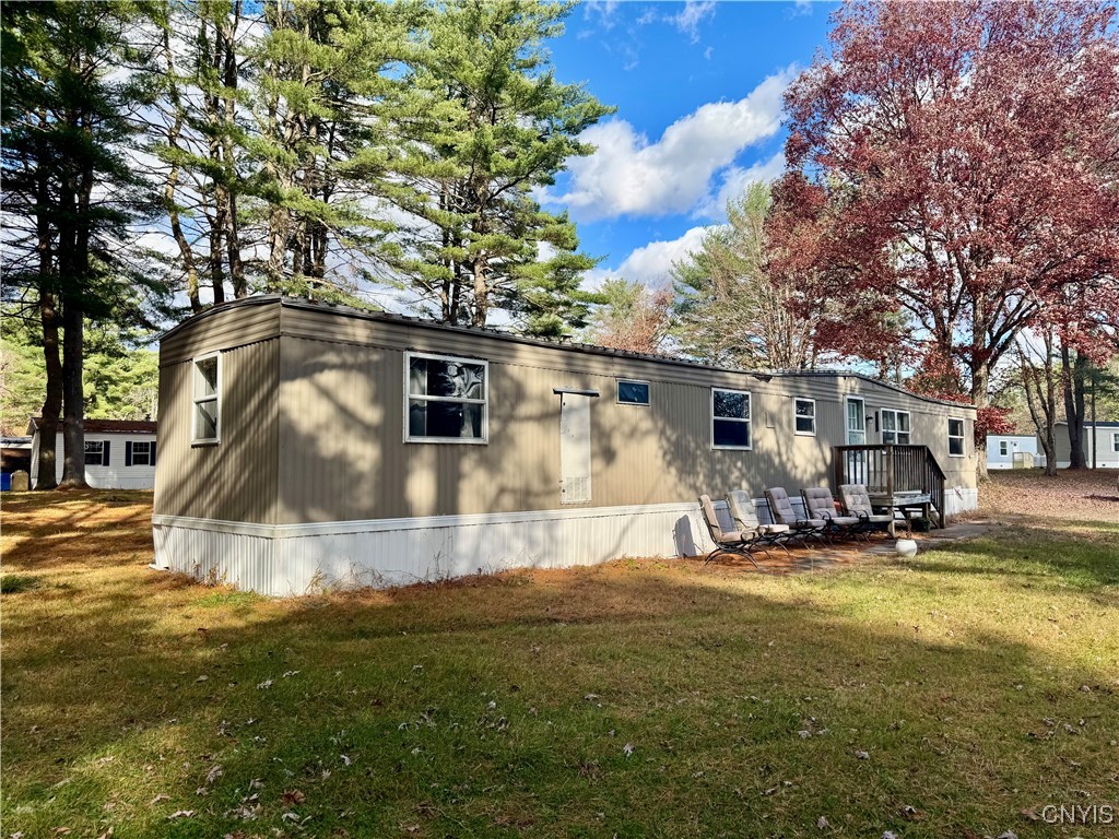 4 Ivy Lane Rome, NY 13308 - Photo 3 of 16