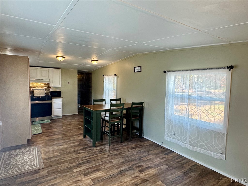 4 Ivy Lane Rome, NY 13308 - Photo 8 of 16