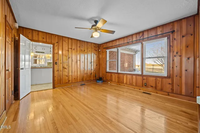 $425,000 | 7111 Highway 401, Bunnlevel, NC 28323