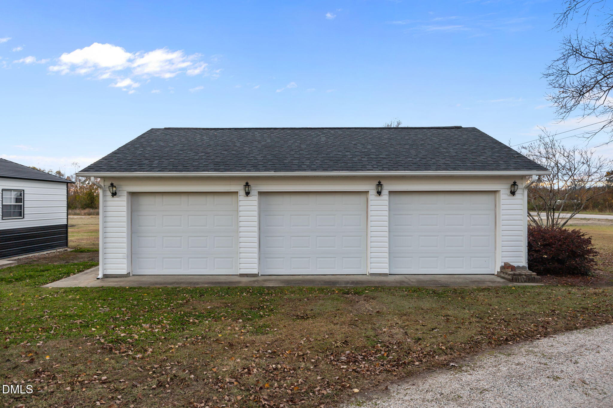 7111 Highway 401 Bunnlevel, NC 28323 - Photo 31 of 39 3 car detached garage