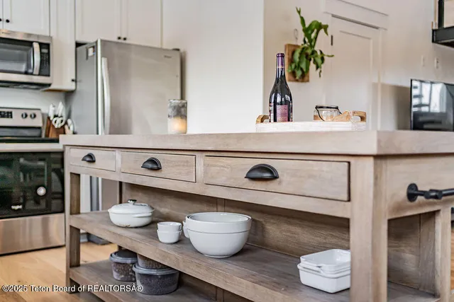 $379,000 | 181 Stonefly Lane, Swan Valley, ID 83449