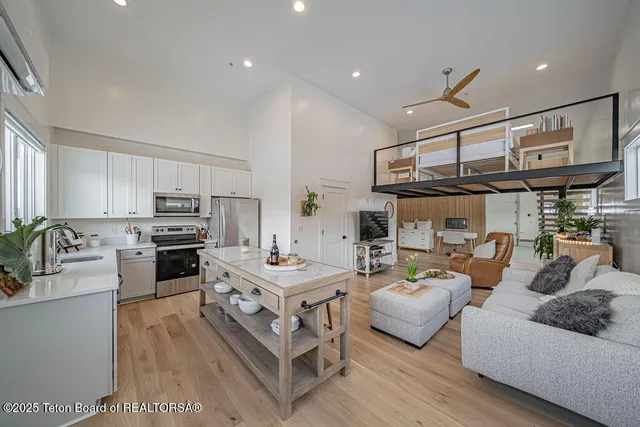 $379,000 | 181 Stonefly Lane, Swan Valley, ID 83449