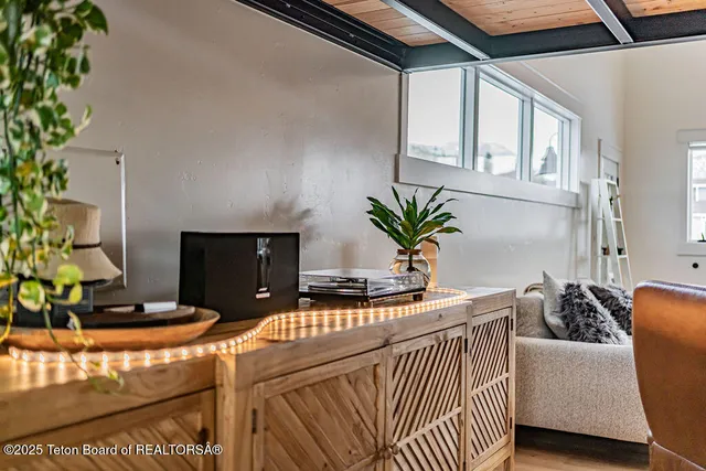 $379,000 | 181 Stonefly Lane, Swan Valley, ID 83449