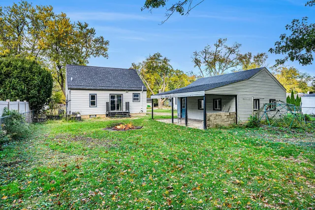 $250,000 | 2428 Glendale Boulevard, Kalamazoo, MI 49004