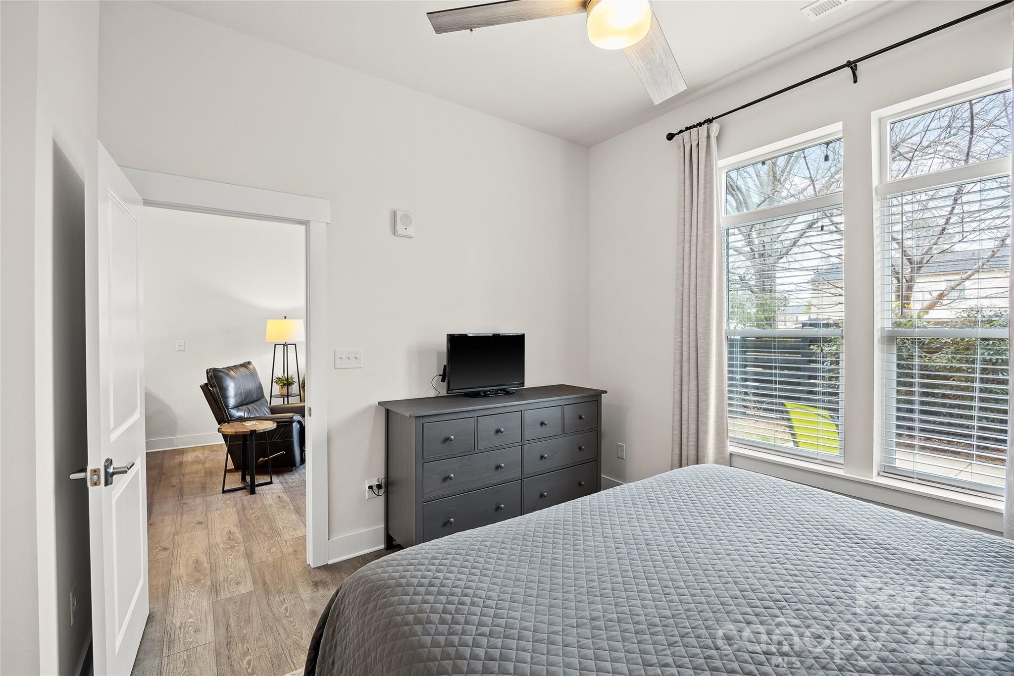 935 McAlway Road, Unit 102 Charlotte, NC 28211 - Photo 26 of 41