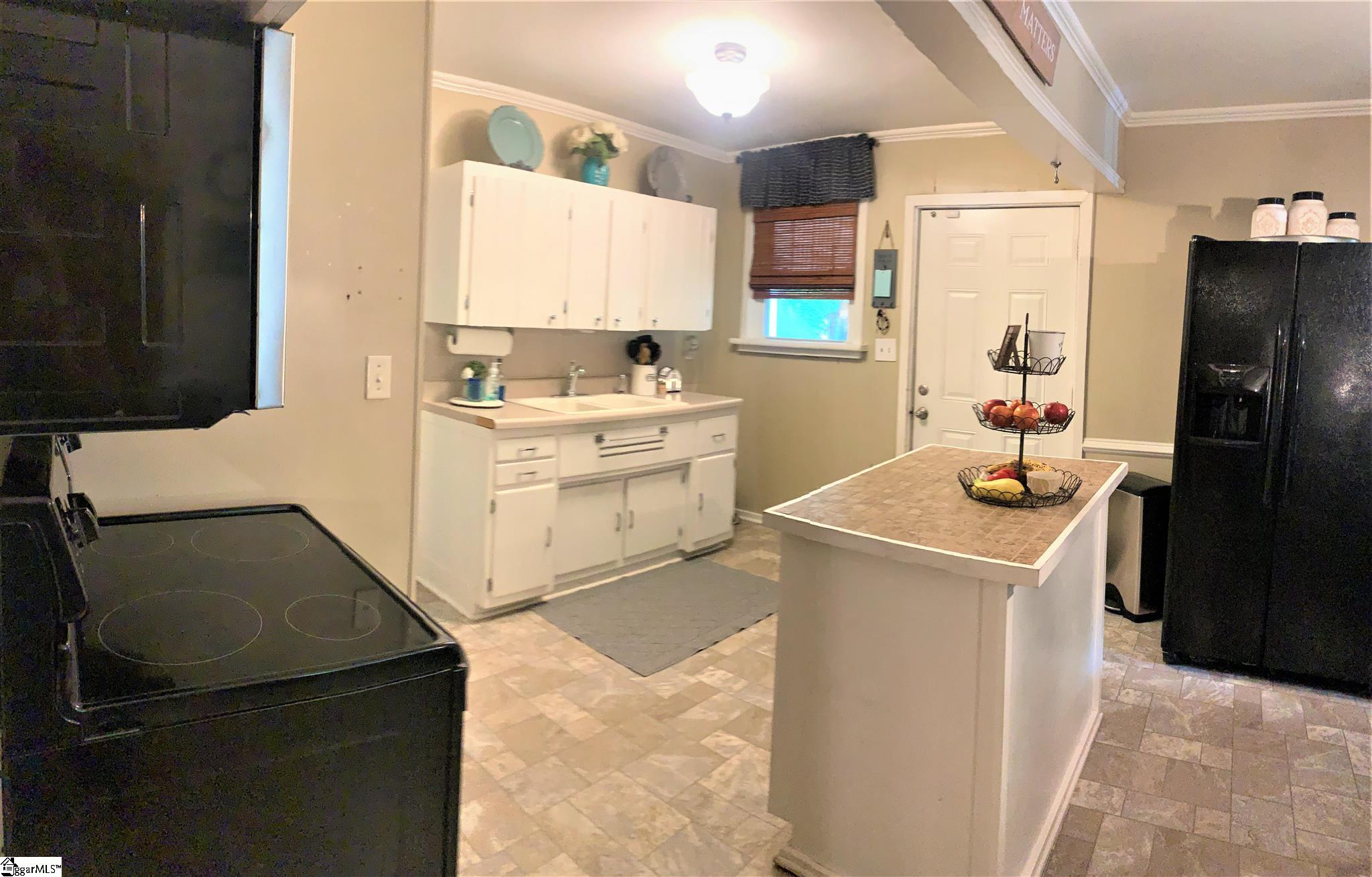 3900 Berry Mill Road Greer, SC 29651 - Photo 6 of 19