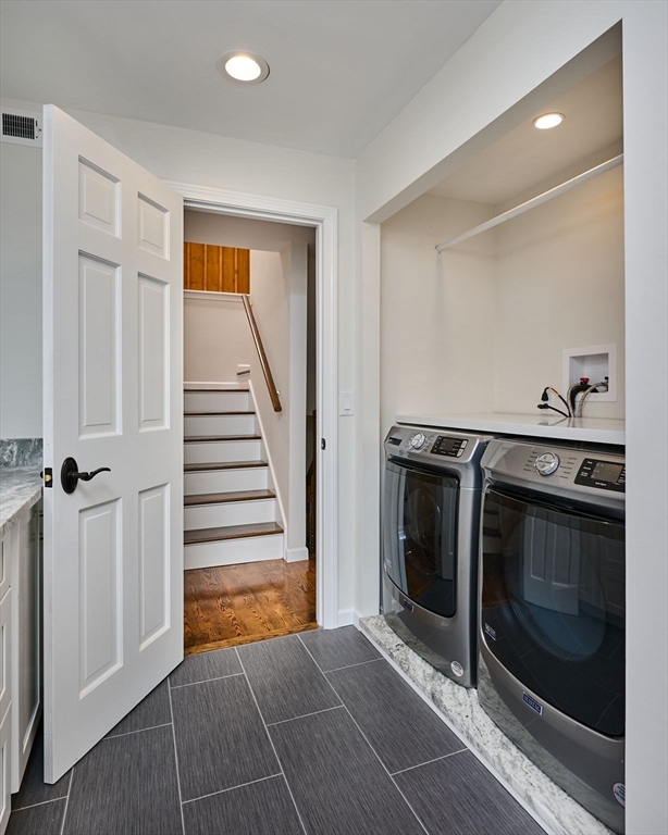 325 Riverside Drive Northampton, MA 01062 - Photo 19 of 36