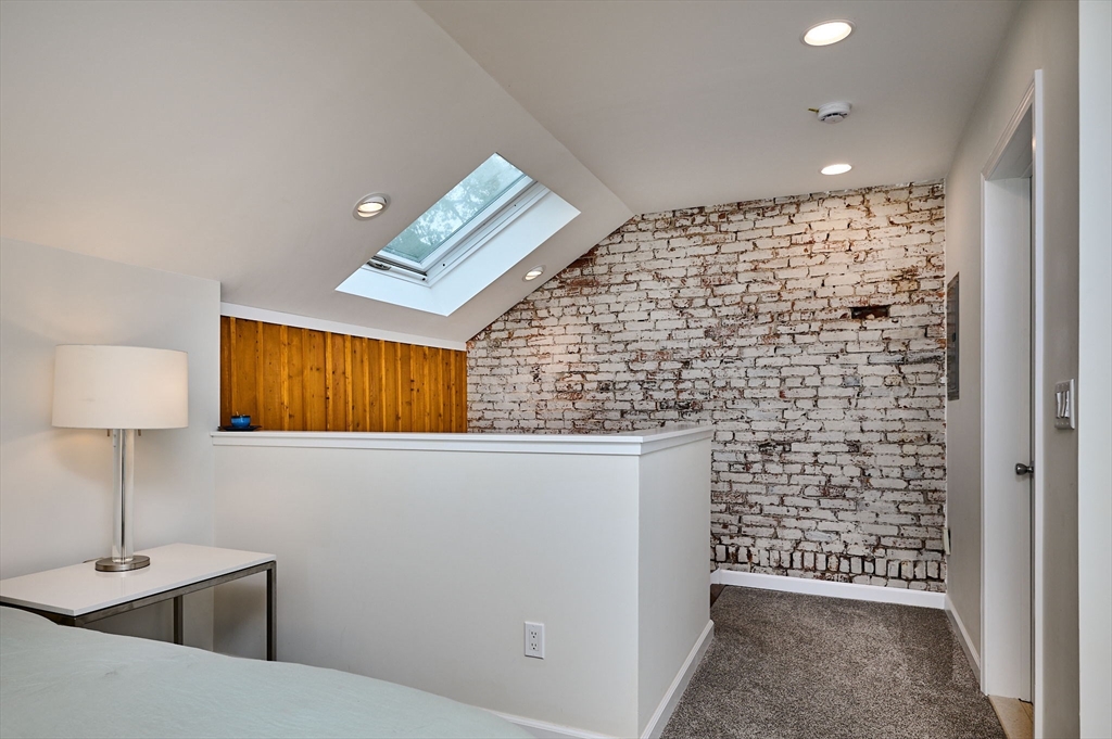 325 Riverside Drive Northampton, MA 01062 - Photo 21 of 36