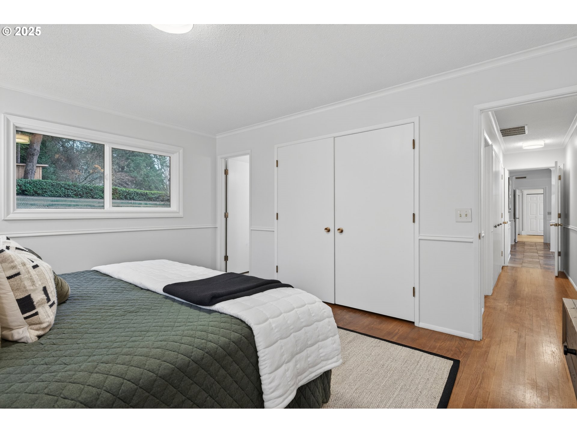 8920 Southwest Jamieson Road Portland, OR 97225 - Photo 12 of 19 Gallery Image 12