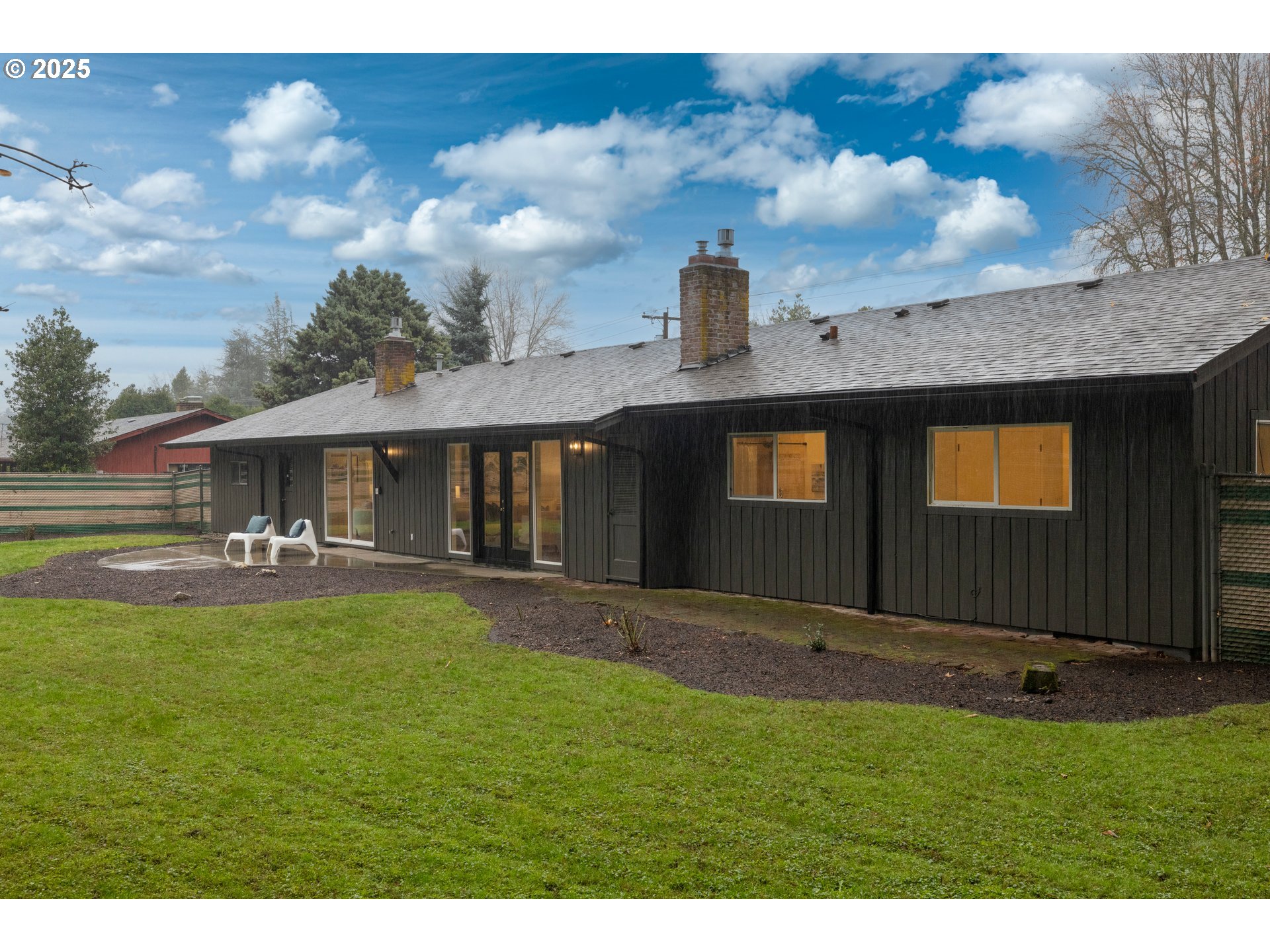 8920 Southwest Jamieson Road Portland, OR 97225 - Photo 17 of 19 Gallery Image 17