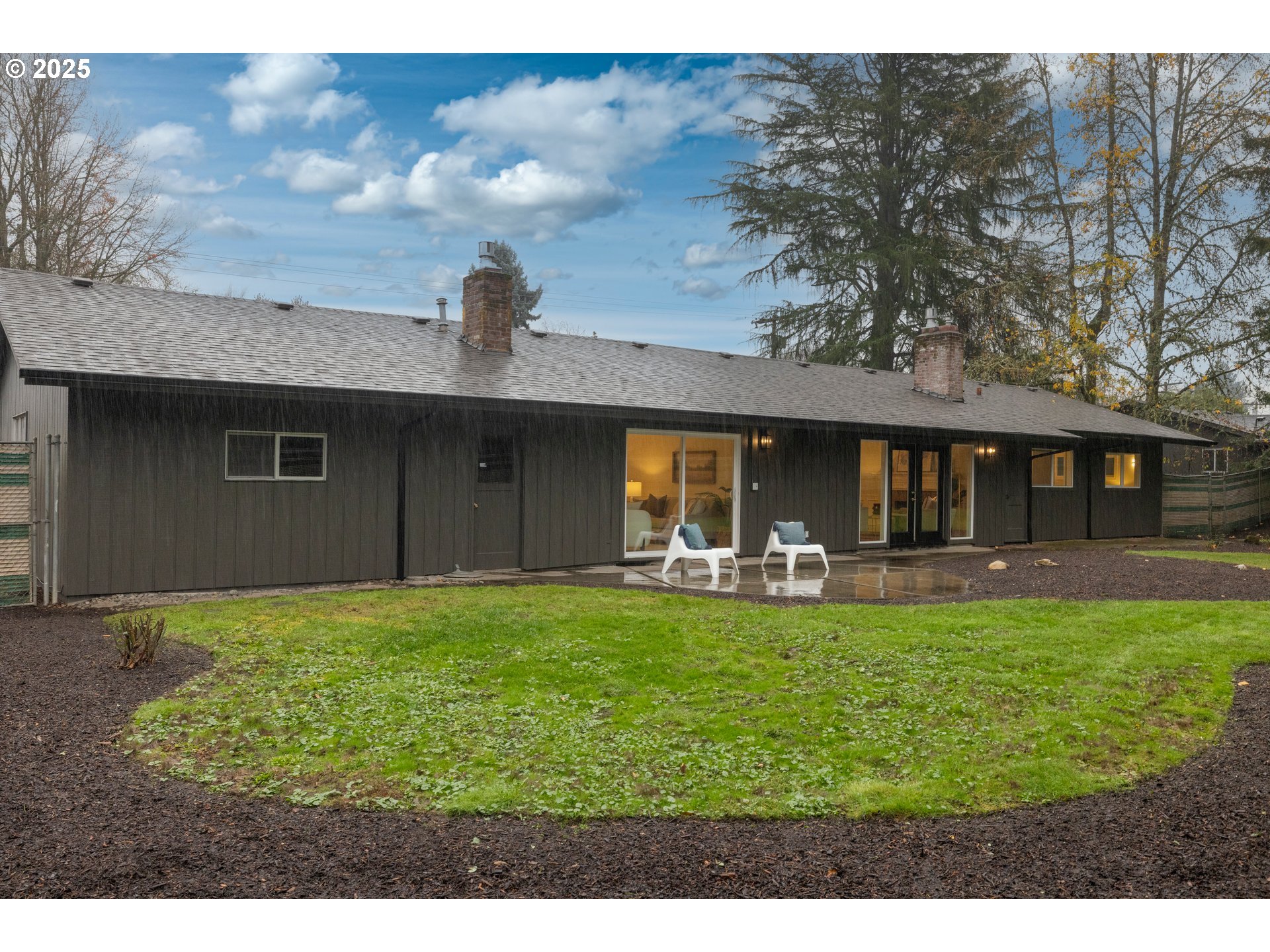 8920 Southwest Jamieson Road Portland, OR 97225 - Photo 18 of 19 Gallery Image 18