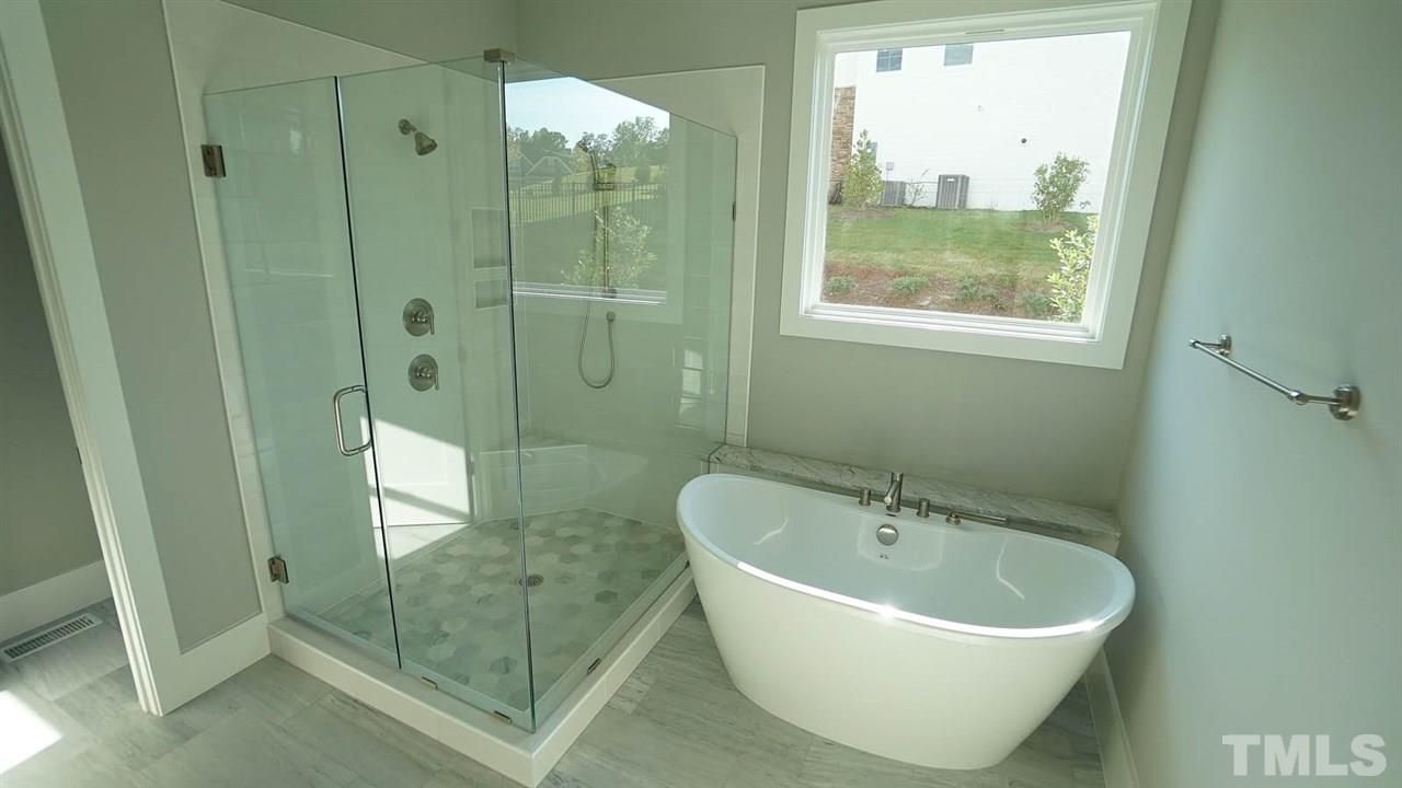 5104 Schellinger Pass Raleigh, NC 27612 - Photo 19 of 30 Gallery Image 19