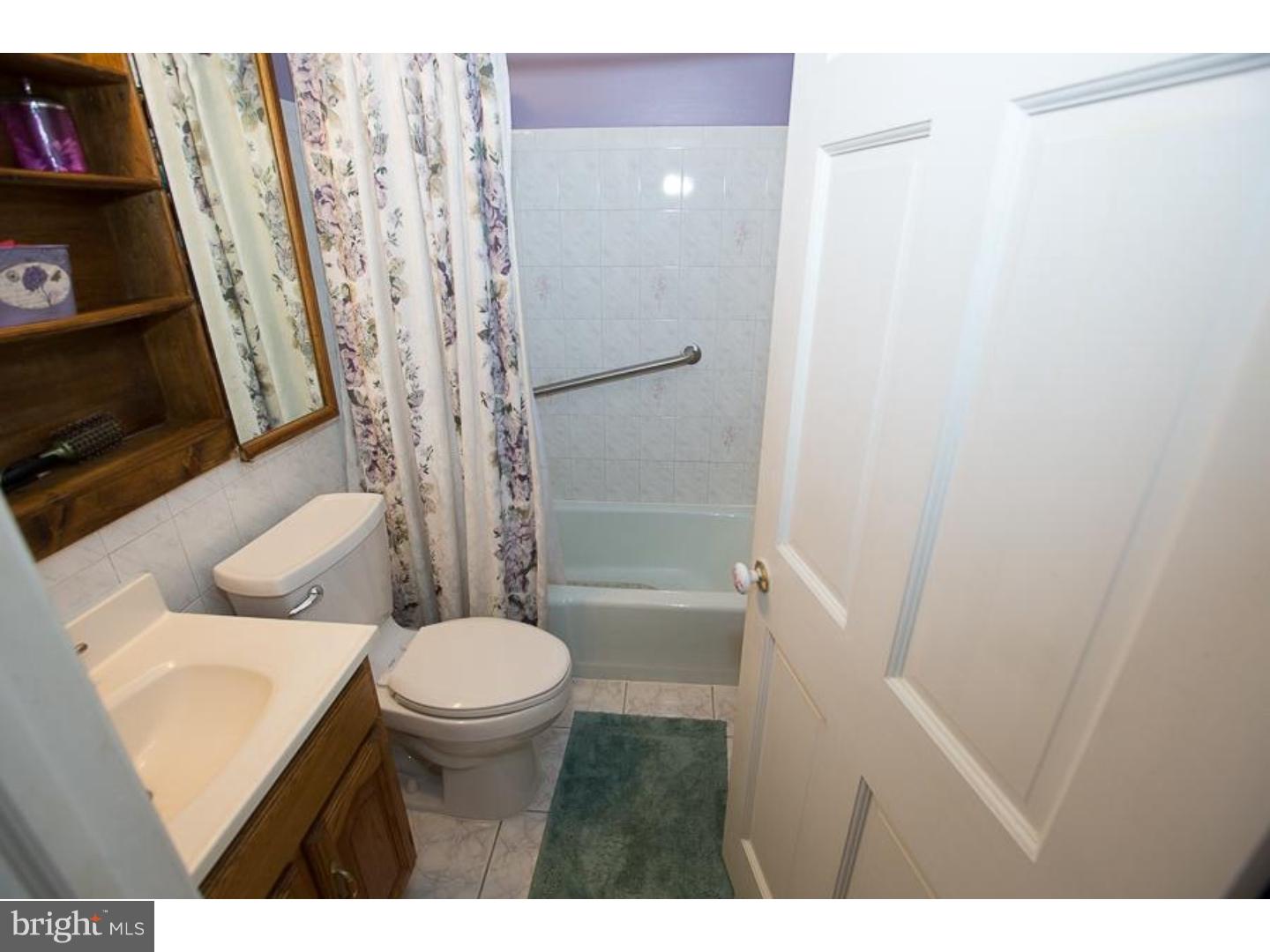 78 Cardinal Road Levittown, PA 19057 - Photo 8 of 15