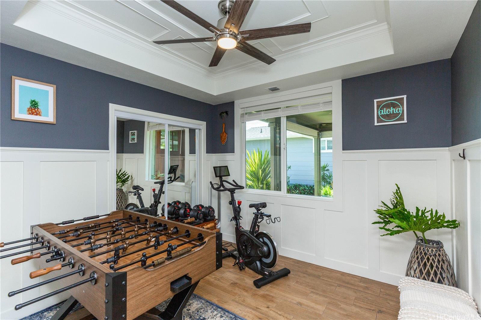 91-1077 Hokua Street Ewa Beach, HI 96706 - Photo 7 of 25 a living room with furniture